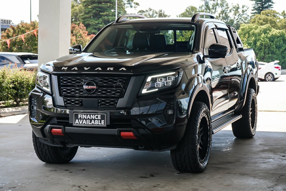 Nissan Navara image 4