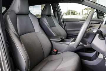 https://vehicle-cdn.autoleague.cloud/31373_U309748_16.jpg