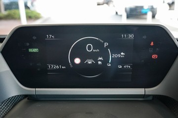 https://vehicle-cdn.autoleague.cloud/31373_U309748_17.jpg