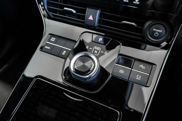 https://vehicle-cdn.autoleague.cloud/31373_U309748_23.jpg