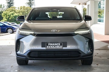 https://vehicle-cdn.autoleague.cloud/31373_U309748_3.jpg
