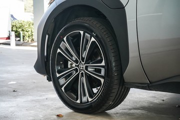 https://vehicle-cdn.autoleague.cloud/31373_U309748_5.jpg