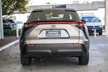 https://vehicle-cdn.autoleague.cloud/31373_U309748_8.jpg