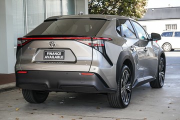 https://vehicle-cdn.autoleague.cloud/31373_U309748_9.jpg