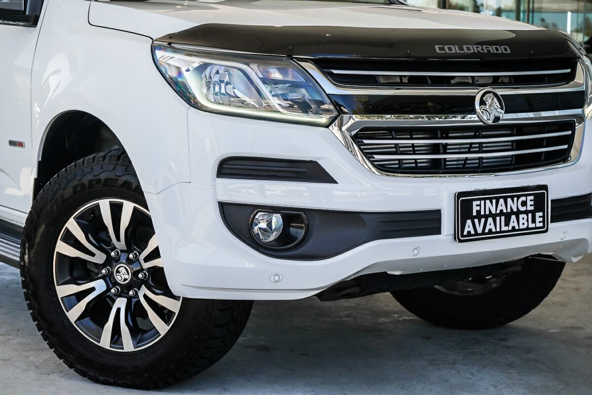 Holden Colorado image 2