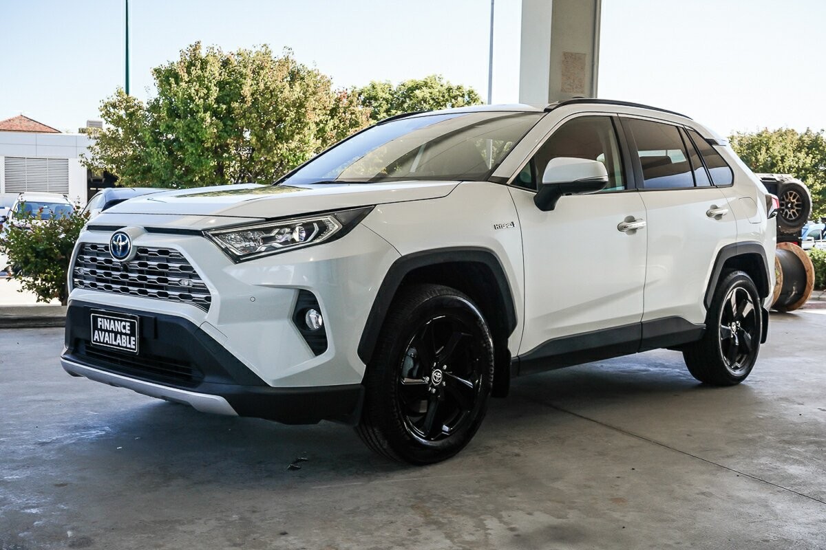 Toyota Rav4 image 4