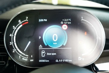 https://vehicle-cdn.autoleague.cloud/31373_U309766_17.jpg