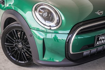 https://vehicle-cdn.autoleague.cloud/31373_U309766_2.jpg