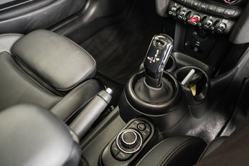 https://vehicle-cdn.autoleague.cloud/31373_U309766_22.jpg