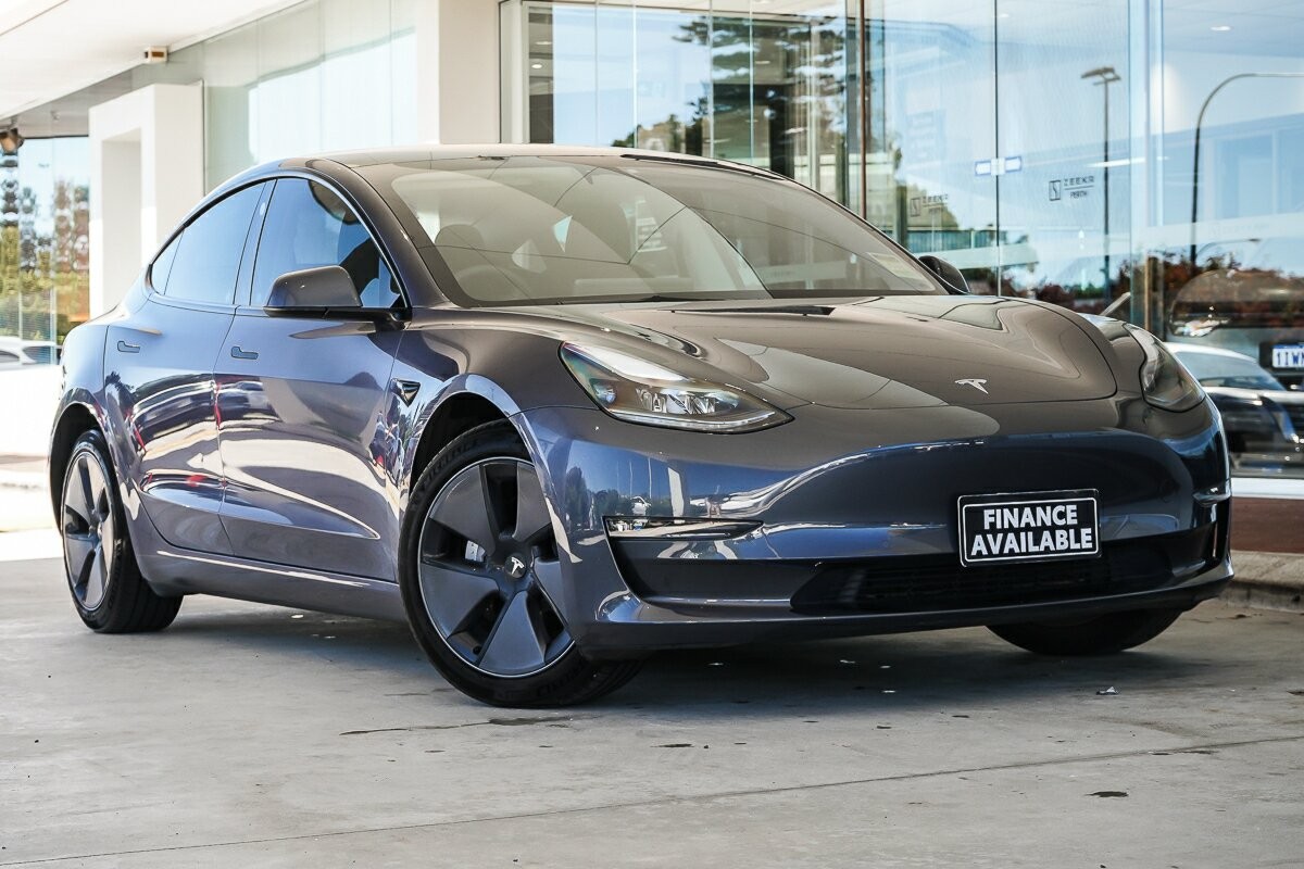 Tesla Model 3 image 1