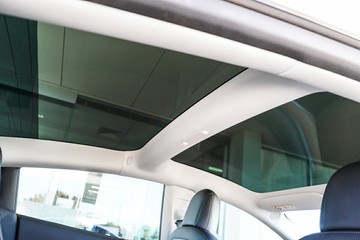 https://vehicle-cdn.autoleague.cloud/31373_U309769_14.jpg
