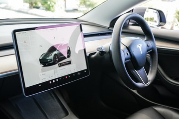 https://vehicle-cdn.autoleague.cloud/31373_U309769_25.jpg