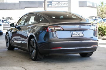 https://vehicle-cdn.autoleague.cloud/31373_U309769_6.jpg