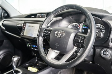 https://vehicle-cdn.autoleague.cloud/31373_U309770_14.jpg