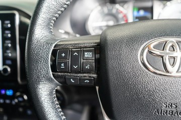 https://vehicle-cdn.autoleague.cloud/31373_U309770_16.jpg