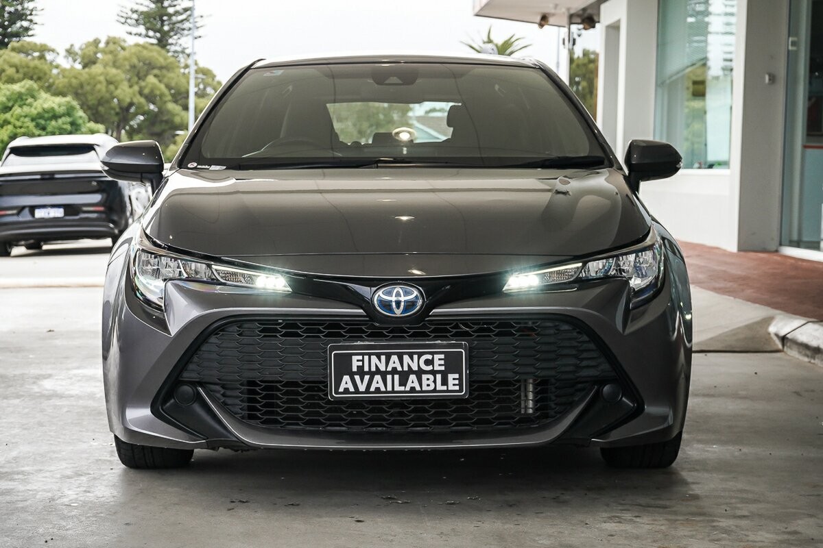 Toyota Corolla image 3