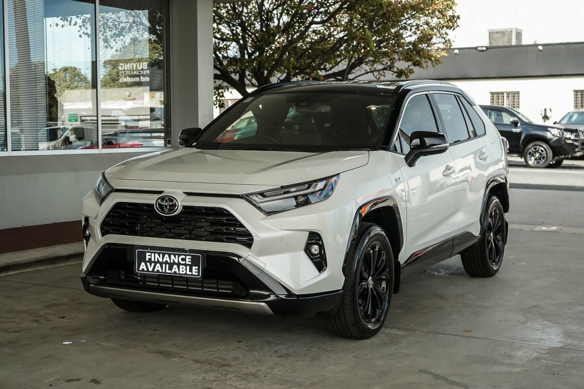 Toyota Rav4 image 3