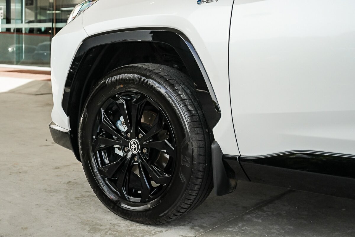 Toyota Rav4 image 4