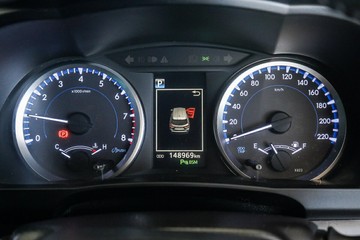 https://vehicle-cdn.autoleague.cloud/31373_U309774_15.jpg