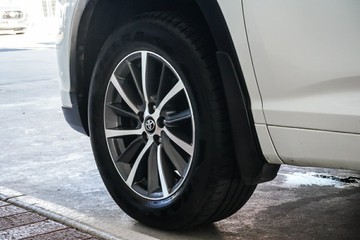 https://vehicle-cdn.autoleague.cloud/31373_U309774_5.jpg