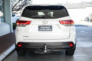 https://vehicle-cdn.autoleague.cloud/31373_U309774_7.jpg