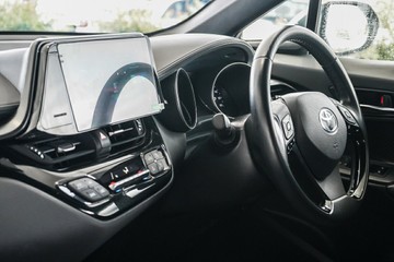 https://vehicle-cdn.autoleague.cloud/31373_U309777_25.jpg