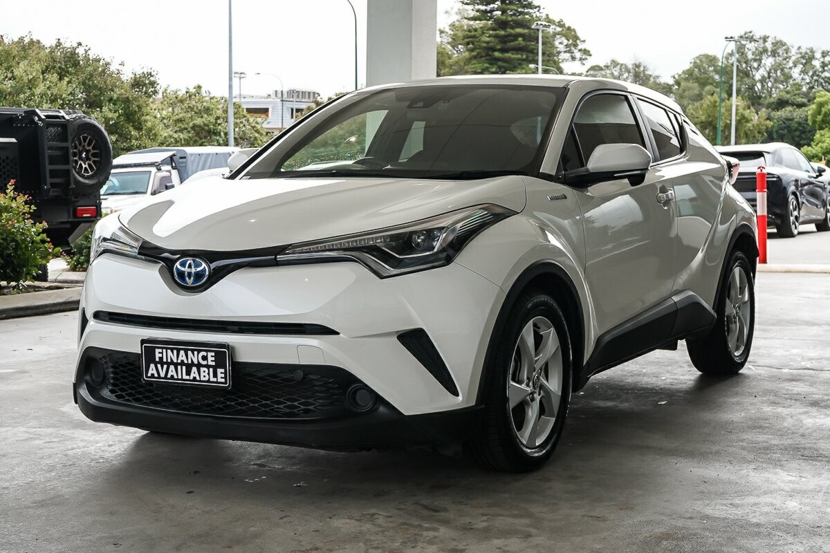 Toyota C-hr image 4