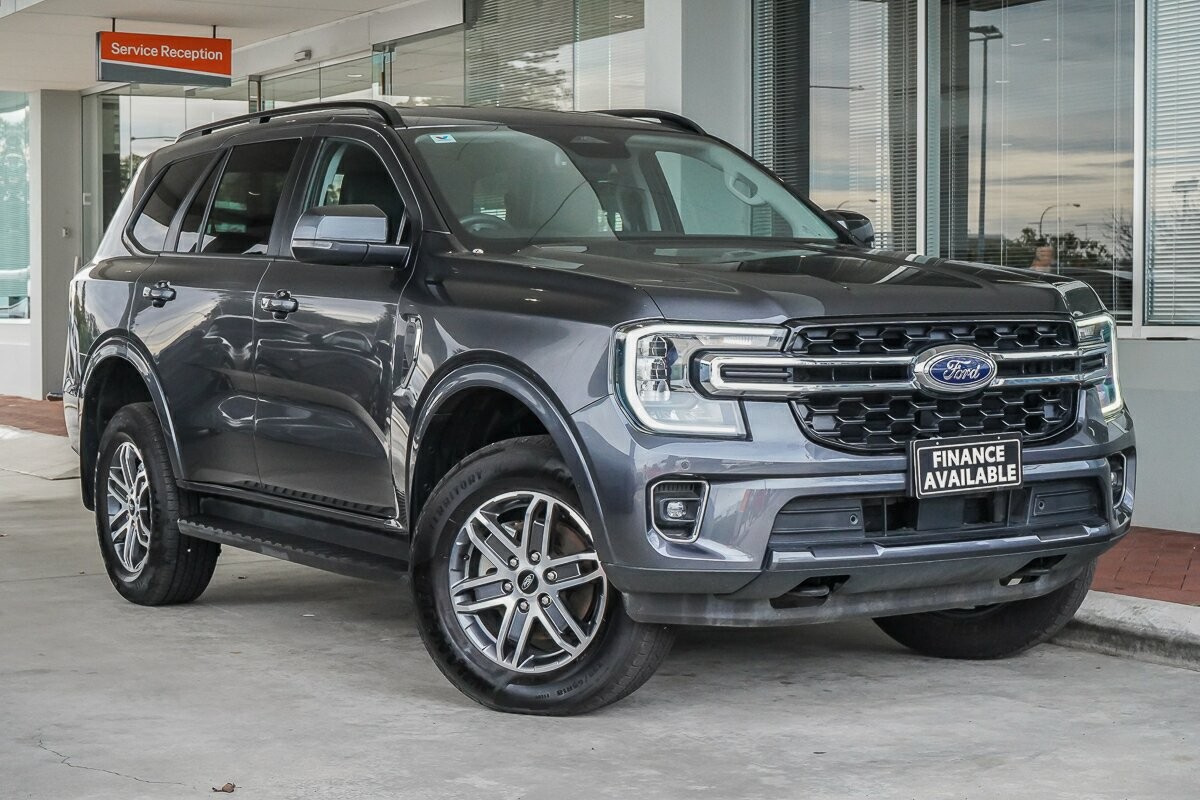 Ford Everest image 1