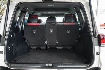 https://vehicle-cdn.autoleague.cloud/31373_U309785_11.jpg