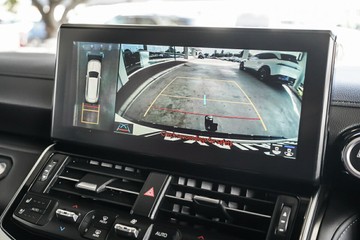 https://vehicle-cdn.autoleague.cloud/31373_U309785_22.jpg