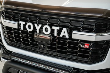 https://vehicle-cdn.autoleague.cloud/31373_U309785_5.jpg