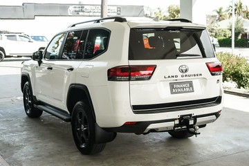 https://vehicle-cdn.autoleague.cloud/31373_U309785_7.jpg