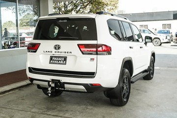 https://vehicle-cdn.autoleague.cloud/31373_U309785_9.jpg