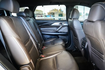 https://vehicle-cdn.autoleague.cloud/31373_U309792_13.jpg