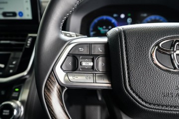 https://vehicle-cdn.autoleague.cloud/31373_U309799_16.jpg