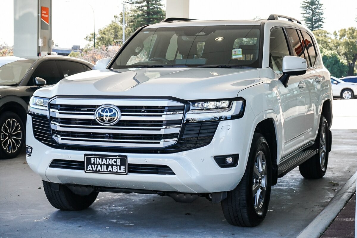 Toyota Landcruiser image 4