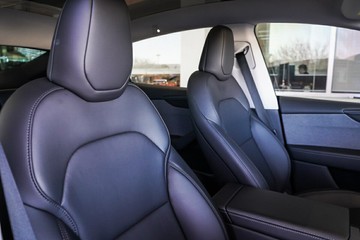 https://vehicle-cdn.autoleague.cloud/31373_U309801_11.jpg