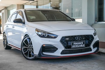 https://vehicle-cdn.autoleague.cloud/31373_U309803_1.jpg