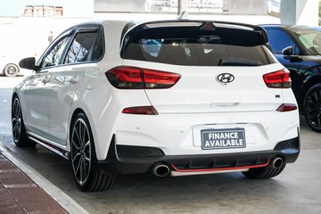 https://vehicle-cdn.autoleague.cloud/31373_U309803_6.jpg