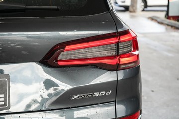 https://vehicle-cdn.autoleague.cloud/31373_U309805_10.jpg