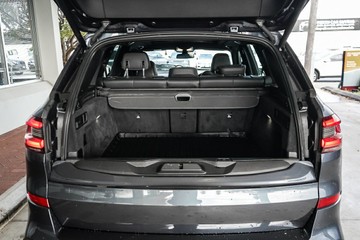 https://vehicle-cdn.autoleague.cloud/31373_U309805_13.jpg