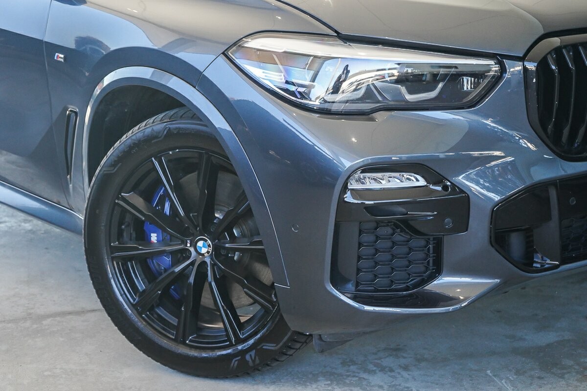 BMW X5 image 2
