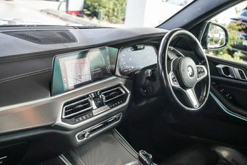 https://vehicle-cdn.autoleague.cloud/31373_U309805_27.jpg