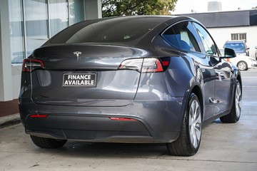 https://vehicle-cdn.autoleague.cloud/31373_U309809_8.jpg