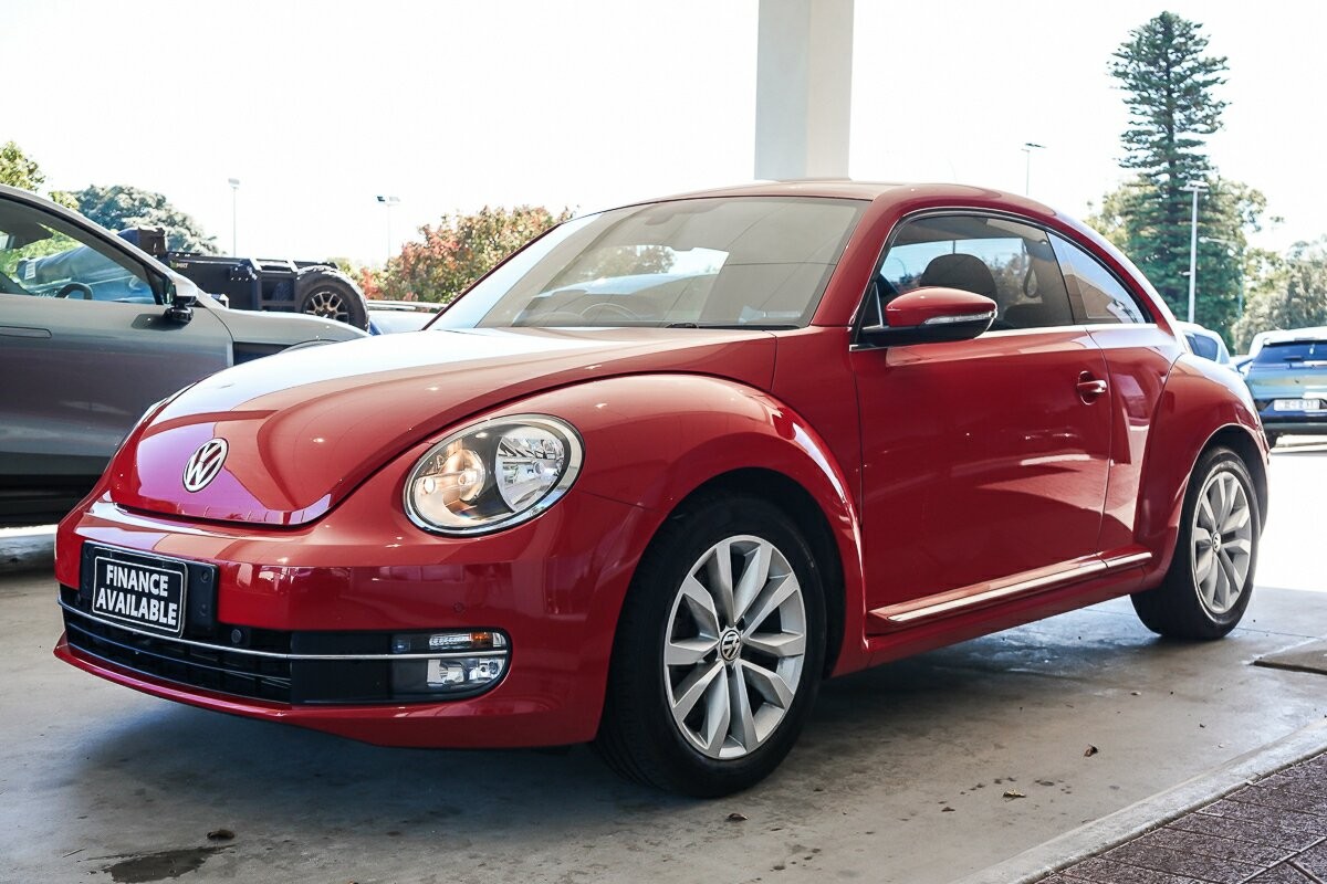 Volkswagen Beetle image 4