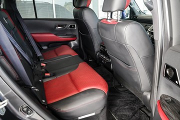 https://vehicle-cdn.autoleague.cloud/31373_U309820_12.jpg