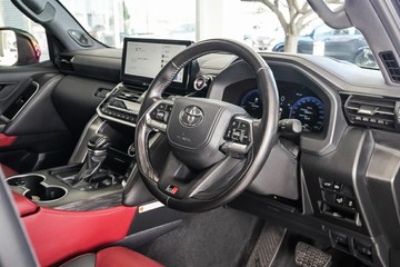 https://vehicle-cdn.autoleague.cloud/31373_U309820_15.jpg