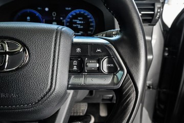 https://vehicle-cdn.autoleague.cloud/31373_U309820_18.jpg