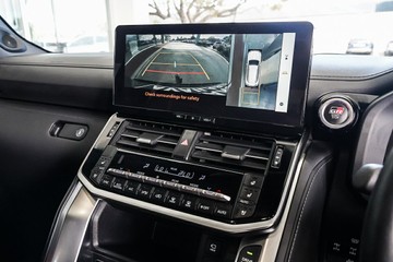 https://vehicle-cdn.autoleague.cloud/31373_U309820_21.jpg