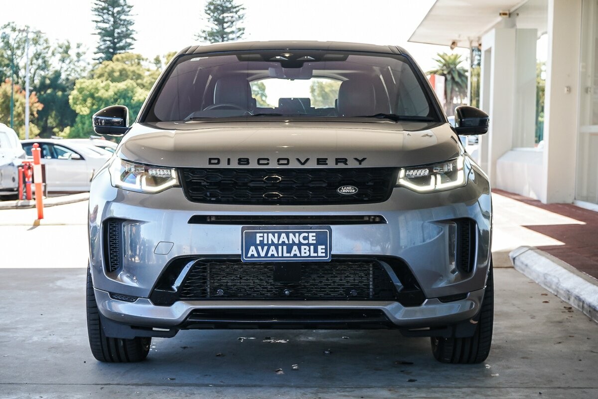 Land Rover Discovery Sport image 3